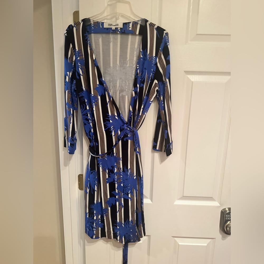 DVF silk wrap dress size 12